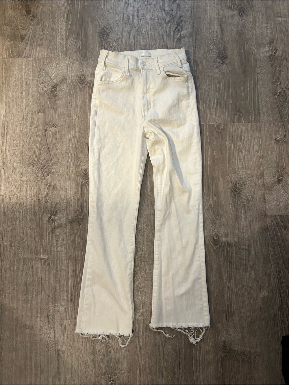 MOTHER The Hustler Ankle Fray White High-Rise Flare Jeans